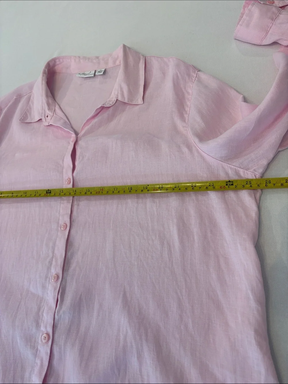 Women’s Pink Linen Button-Down Long Sleeve Shirt by Kim Rogers. Size XL